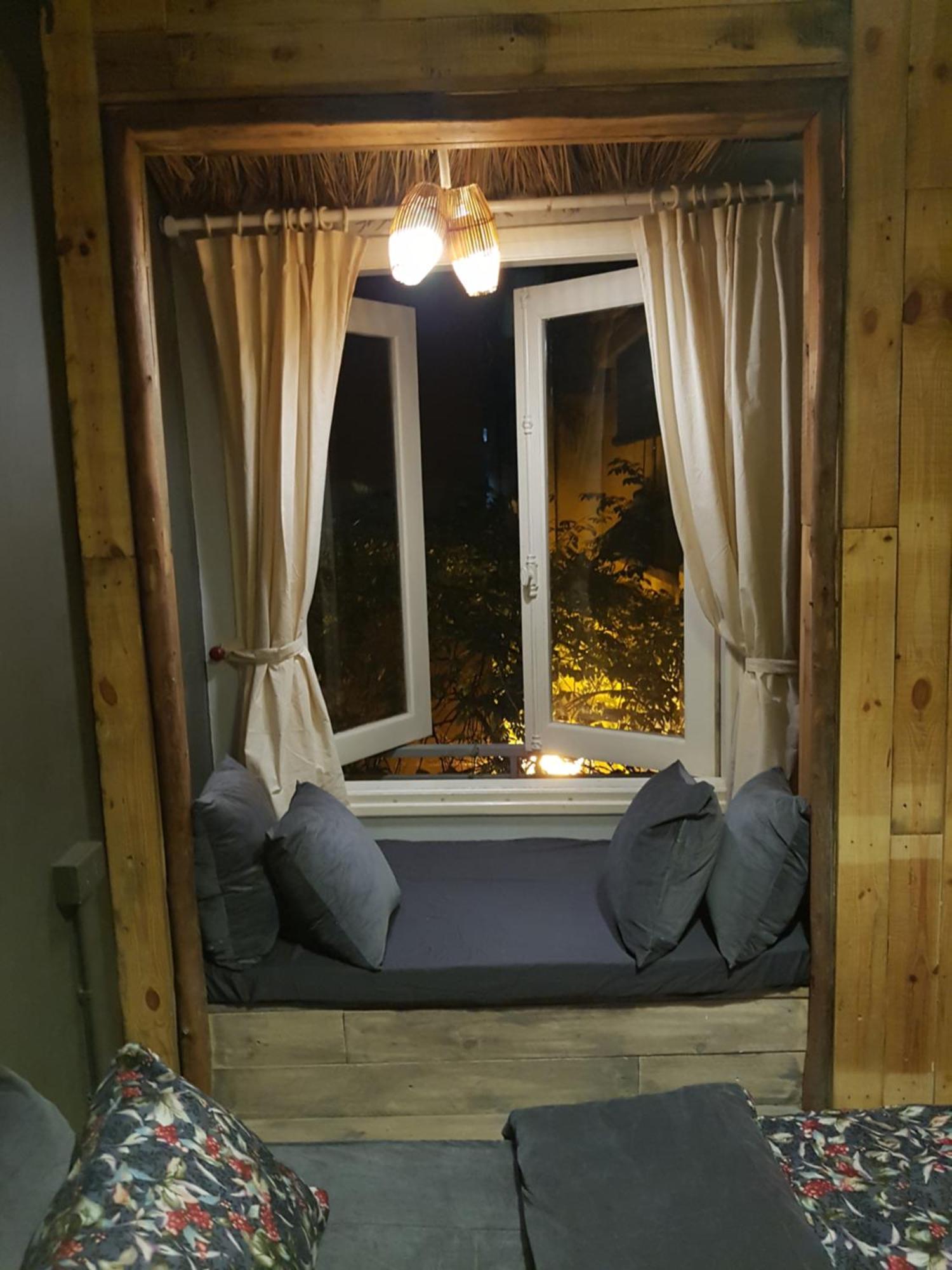 Bu Hanoj Pokoj fotografie